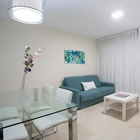 Lumbreras Urban Apartment