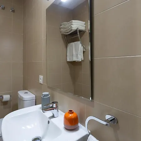 Lumbreras Urban Apartment *